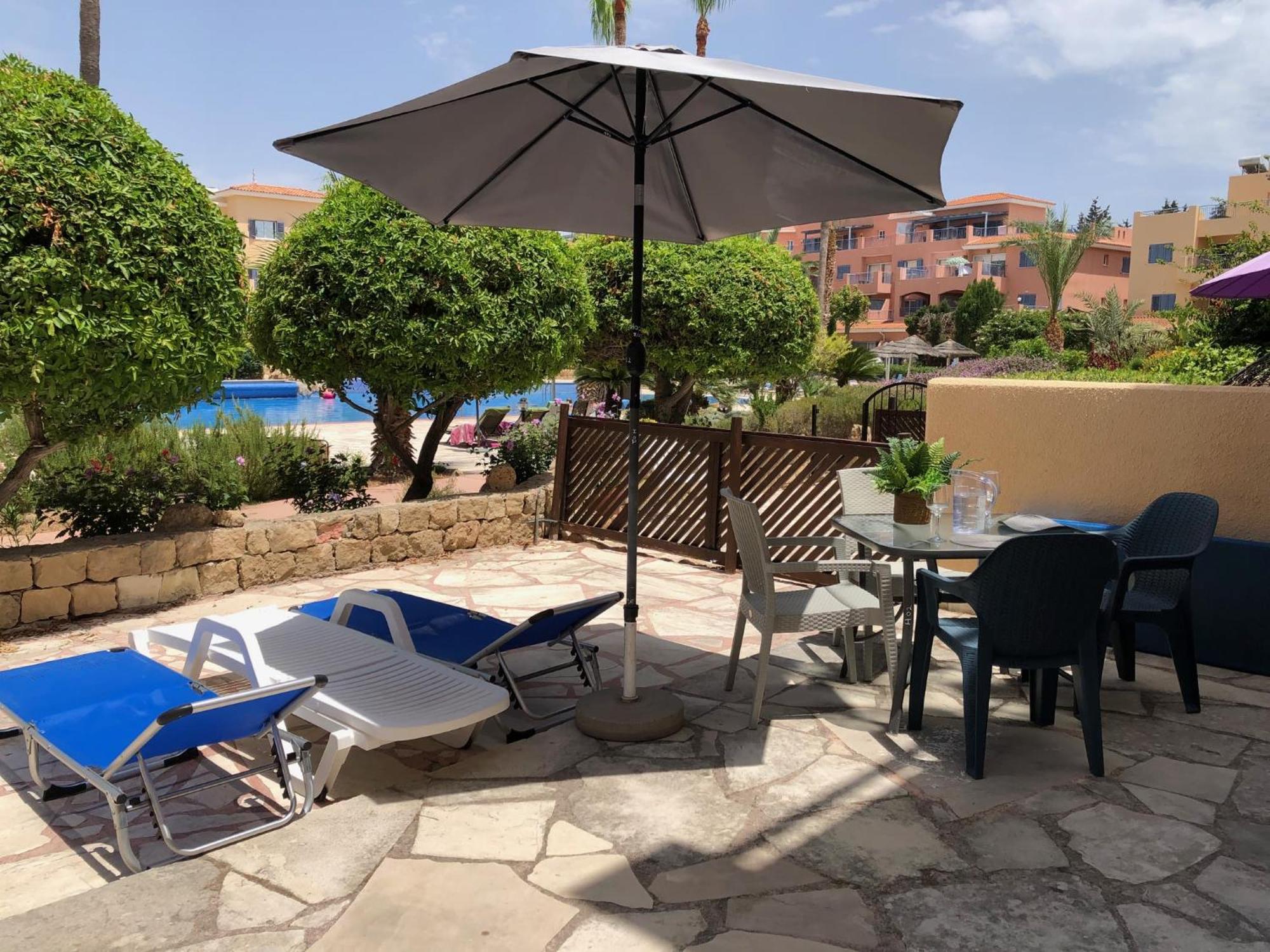 Stylish 1 Bedroom Apartment In Limnaria Gardens Πάφος Εξωτερικό φωτογραφία