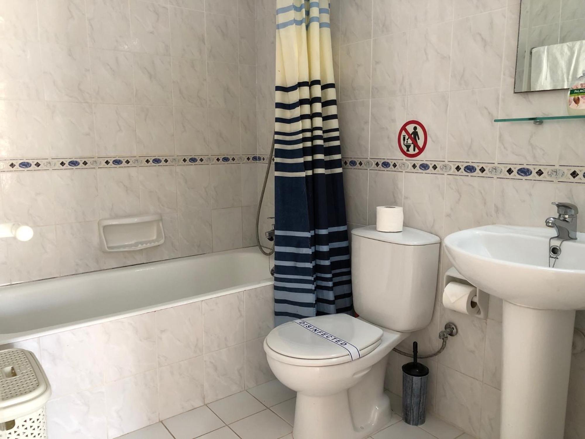 Stylish 1 Bedroom Apartment In Limnaria Gardens Πάφος Εξωτερικό φωτογραφία